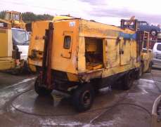 CAT/HOLMAN COMPAIR 650CFM 